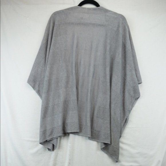 ✨Sigrid Olsen 100% linen grey poncho cardigan - Picture 3 of 3